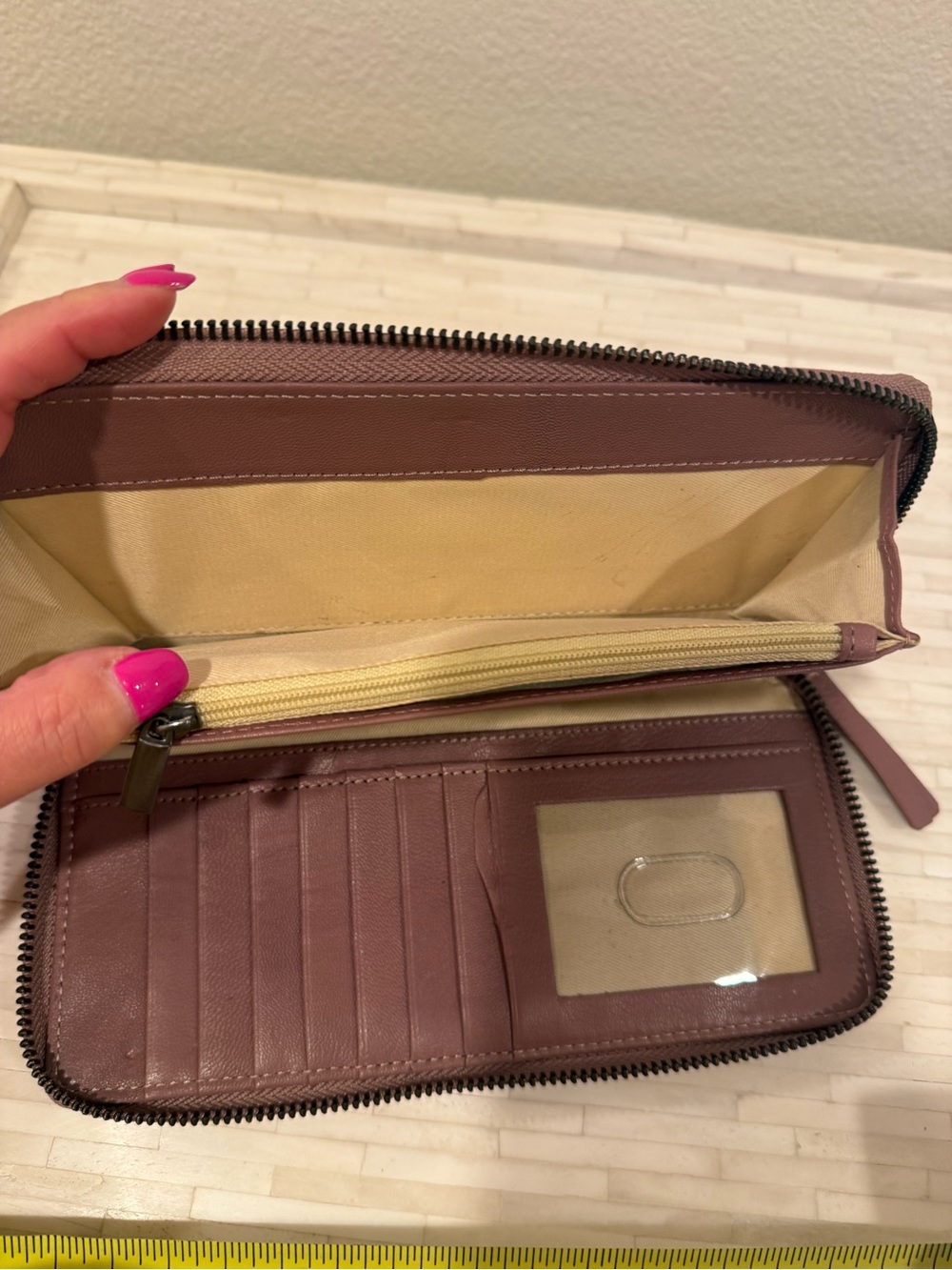 Lucky Brand Mauve Pink Wristlet Wallet with Clover Detail - Picture 5 of 6